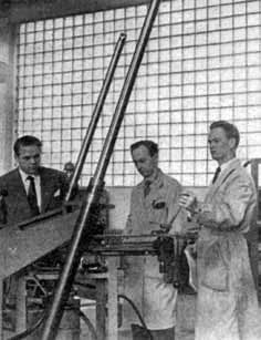 Stig Carlsson Tore Kanebo testing loader capacity.jpeg